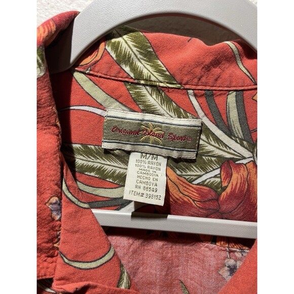 Original Island Sport Short Sleeve Button Down Mens Medium Hawaiian Floral Rayon - Picture 3 of 3